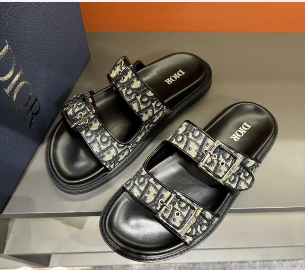Dior Aqua sandal