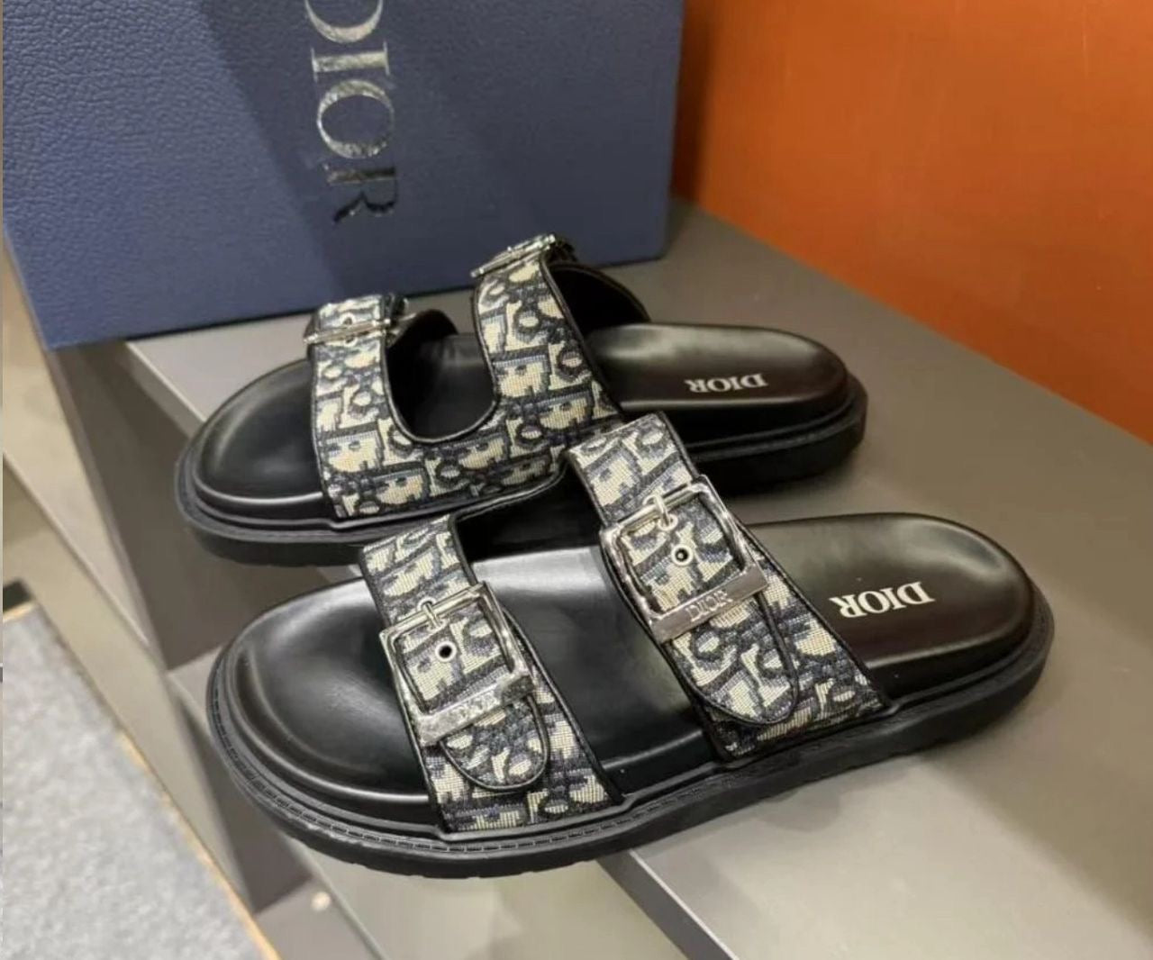 Dior Aqua sandal